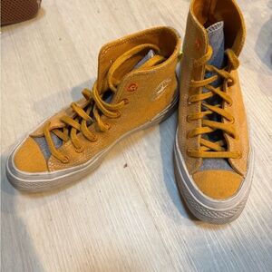 Converse Chuck Taylor All Star 70 Renew Hi top orange sneakers